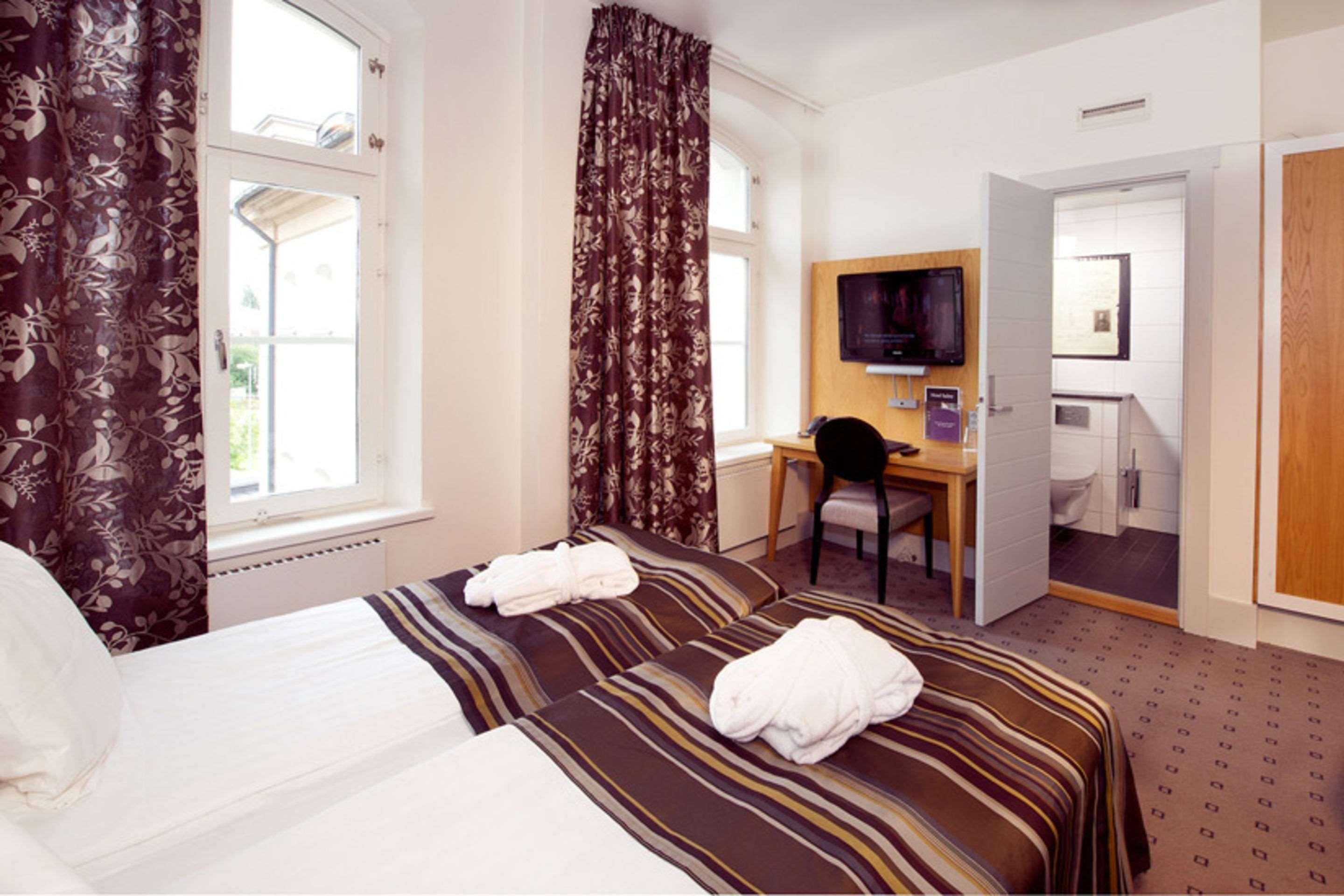 Home Hotel Bilan Karlstad Bagian luar foto