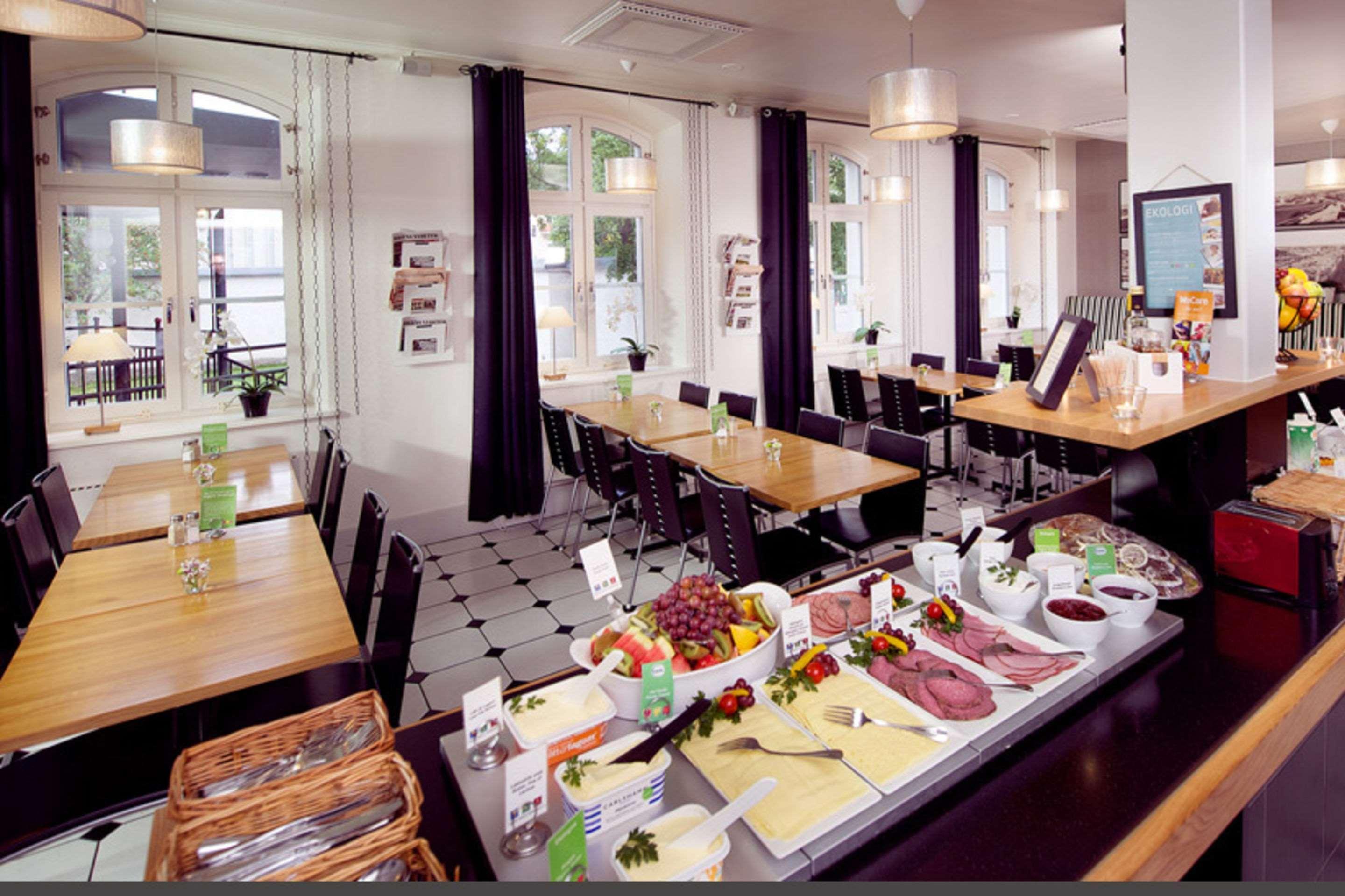 Home Hotel Bilan Karlstad Bagian luar foto