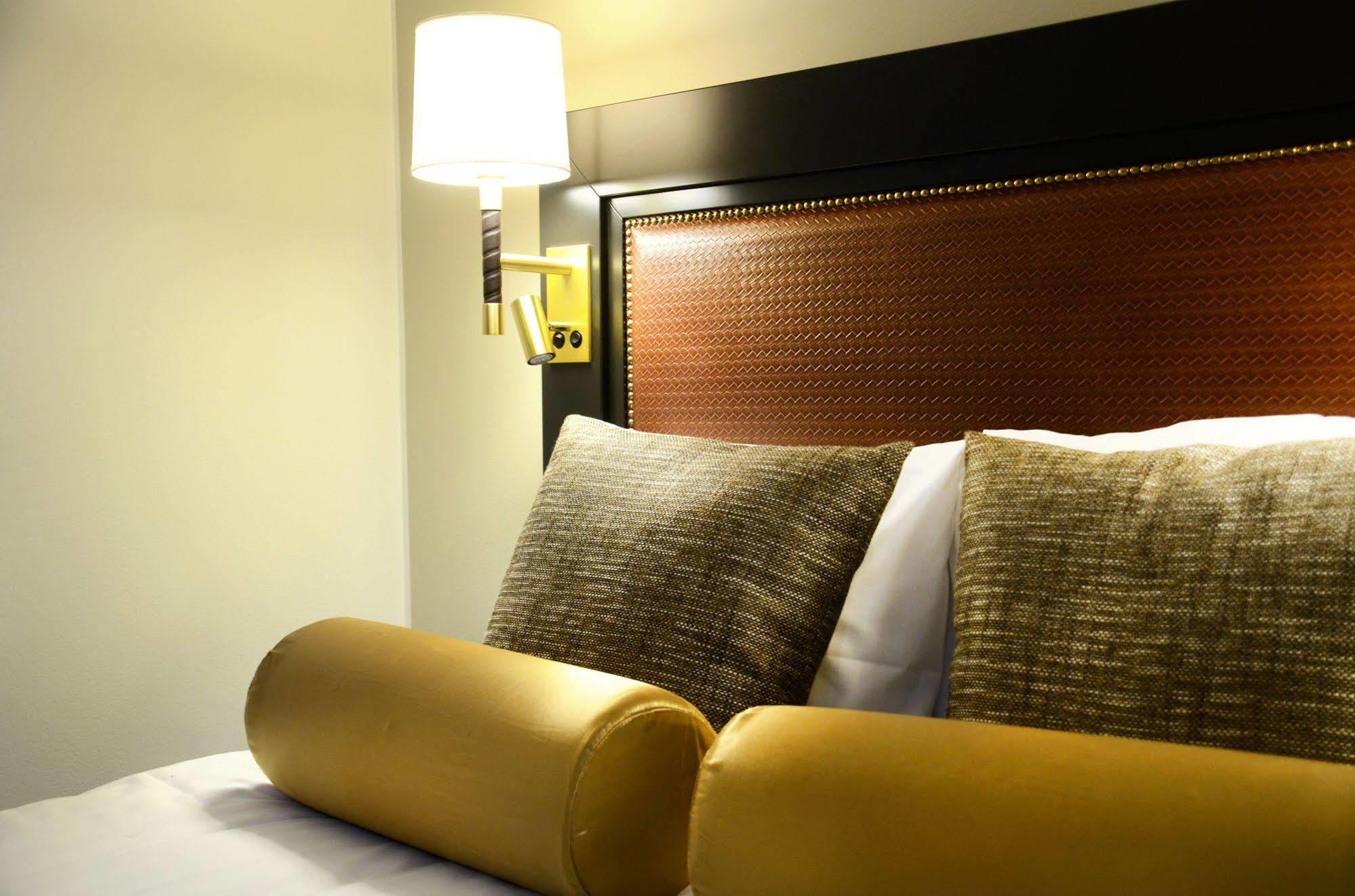 Home Hotel Bilan Karlstad Bagian luar foto