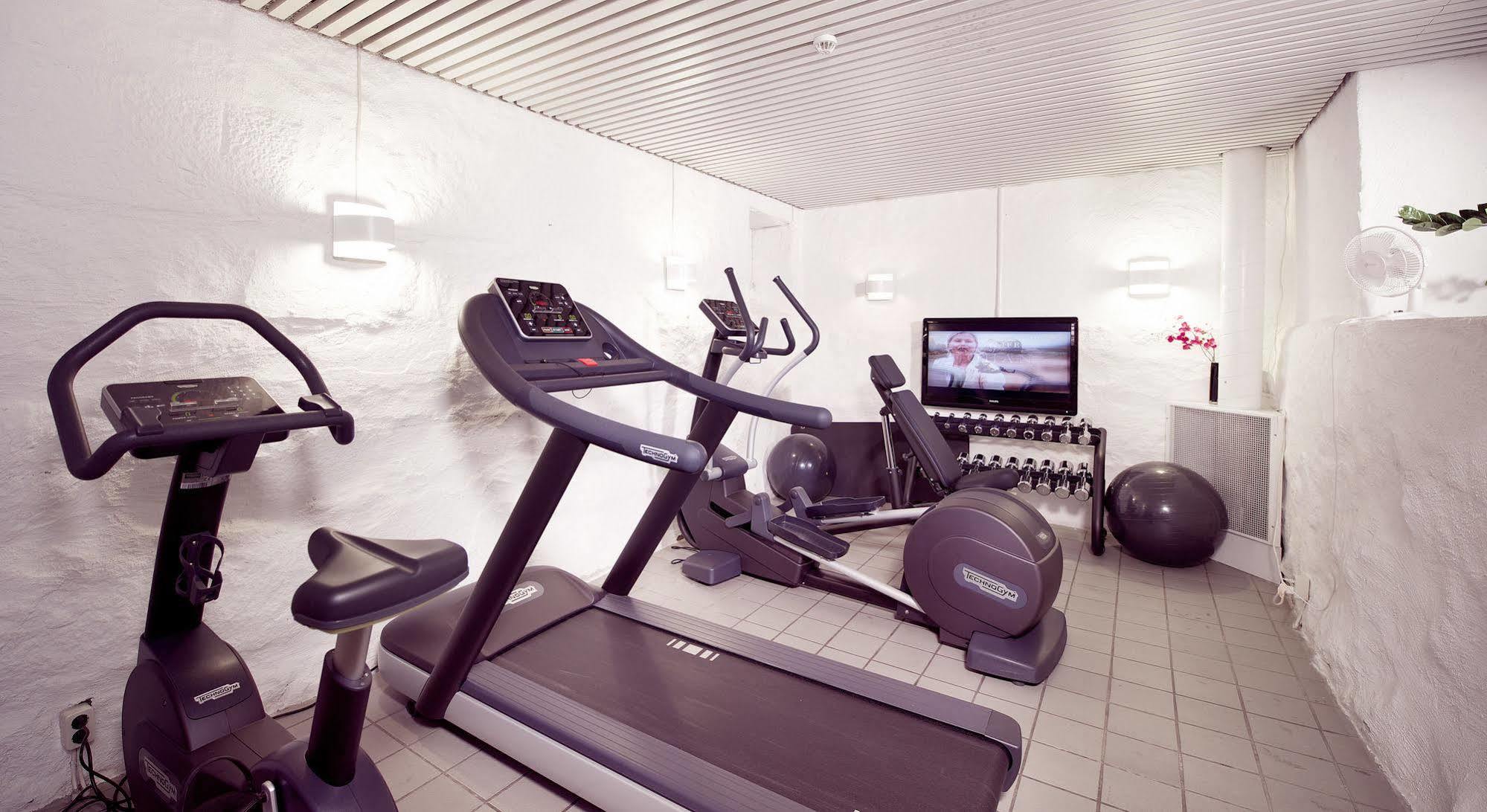 Home Hotel Bilan Karlstad Bagian luar foto